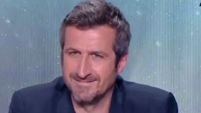 'Ils sont plusieurs dans sa tête'. Joahn Micoud se paye Didier Roustan (capture YouTube)