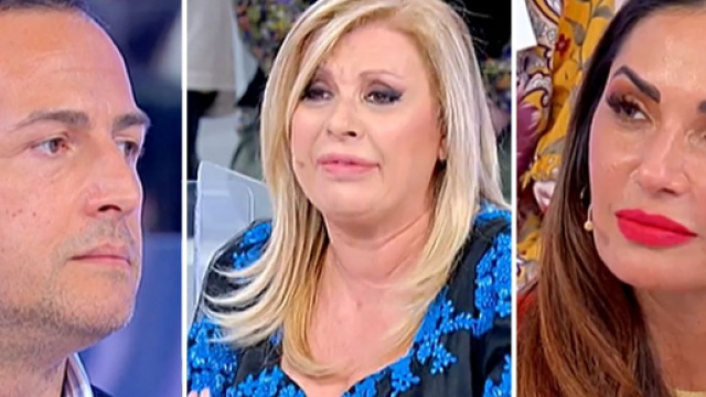 U&D, spoiler riprese 15 aprile: Tina fa piangere Ida, Riccardo esce anche con Mariagrazia.