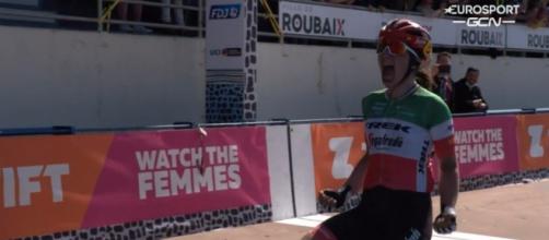 Elisa Longo Borghini, la seconda edizione della Parigi-Roubaix è sua.