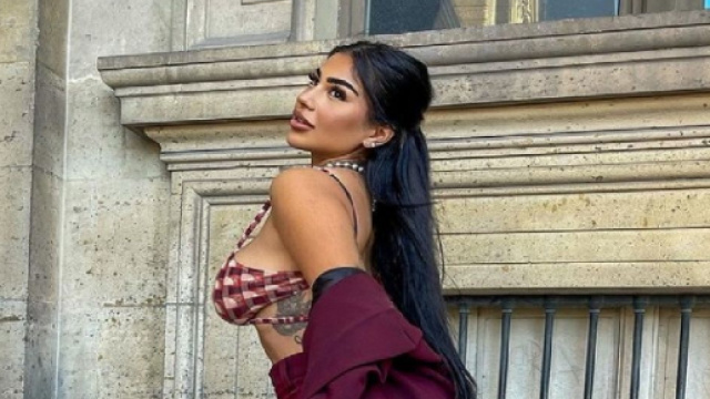 Feliccia accus&eacute;e de faire la promotion d'une clinique douteuse, les internautes r&eacute;agissent | @feli_ccia - Instagram