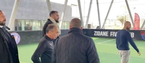 Eric Zemmour viré du futsal de la famille Zidane. (crédit capture Twitter)