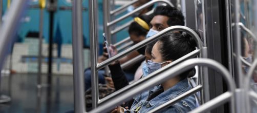 En los transportes públicos el uso de las mascarillas seguirá siendo obligatorio (MTA/Flickr)