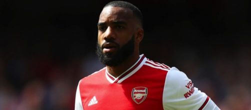 In foto Alexandre Lacazette, attaccante dell'Arsenal.