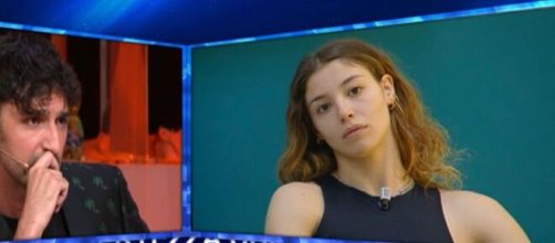 Amici 2022, anticipazioni 7ª puntata serale: Albe sfida Sissi-Alex, Serena contro Michele.