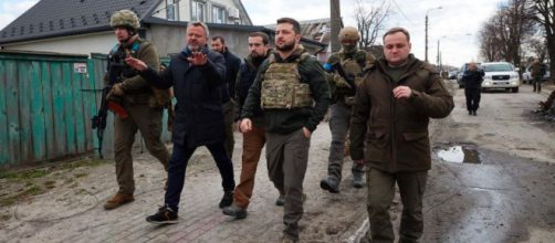 Zelenski ha recorrido Bucha vistiendo un chaleco antibalas y rodeado de militares (Instagram, zelenskiy_official)