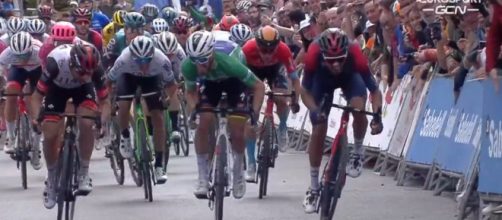 La vittoria di Dani Martinez nella quarta tappa del Giro dei Paesi Baschi.