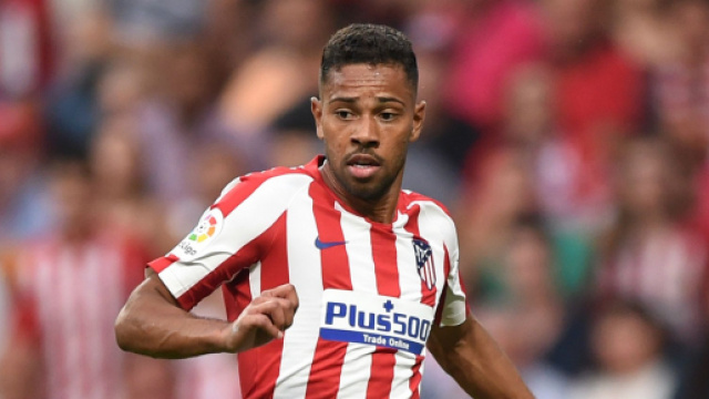 Calciomercato Juventus, i bianconeri vorrebbero rinnovare le fasce, Renan Lodi e Molina i nomi caldi