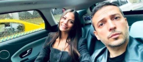 Demet Özdemir e le nozze con Oğuzhan Koç: 'Valutiamo un festa lunga due giorni'.