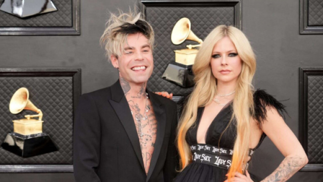 Avril Lavigne and Mod Sun Are Engaged Martha Stewart - marthastewart.com