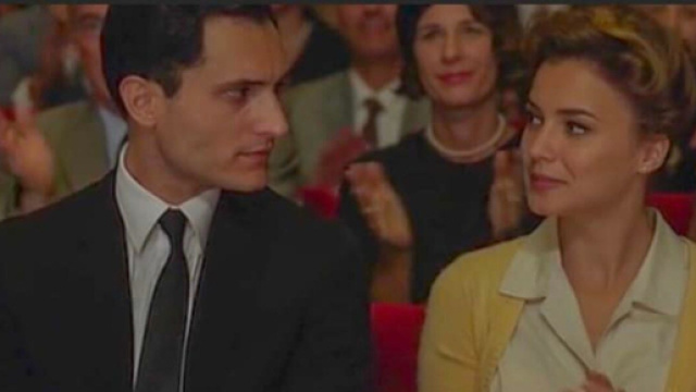 Il Paradiso delle Signore 1: Vittorio pensa di essere innamorato di Teresa.