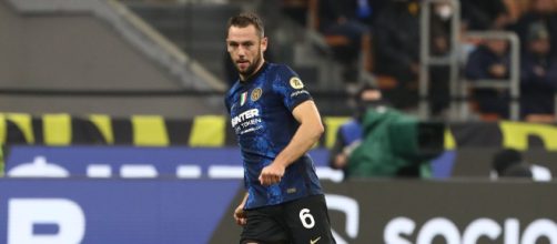 Inter, su De Vrij ci sarebbe il Psg.