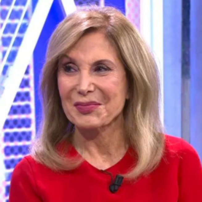 Pilar Eyre ha habla de una supuesta competencia entre Urdangarin y la infanta Elena por el amor de sus hijos (Captura de pantalla de Telecinco)