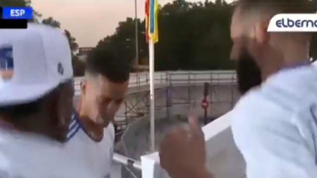 Karim Benzema et sa danse ont beaucoup fait parler les fans. (crédit Twitter)