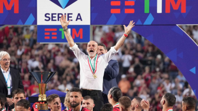 Pioli e la medaglia rubata: la Lega di Serie A gliela vuol restituire.