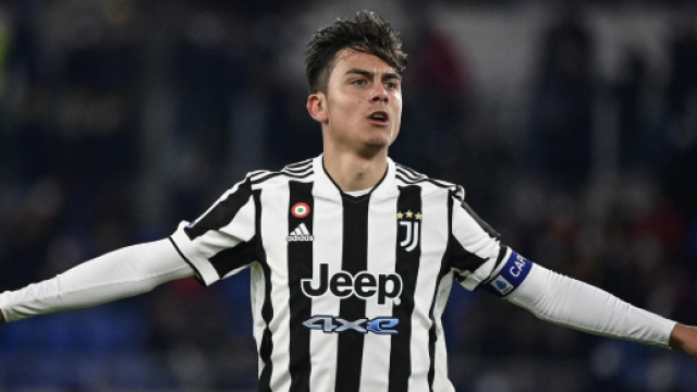 Paulo Dybala con la maglia della Juventus.