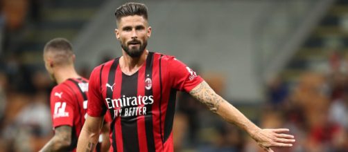 Calciomercato Juve, idee Dzeko e Giroud per l'attacco.