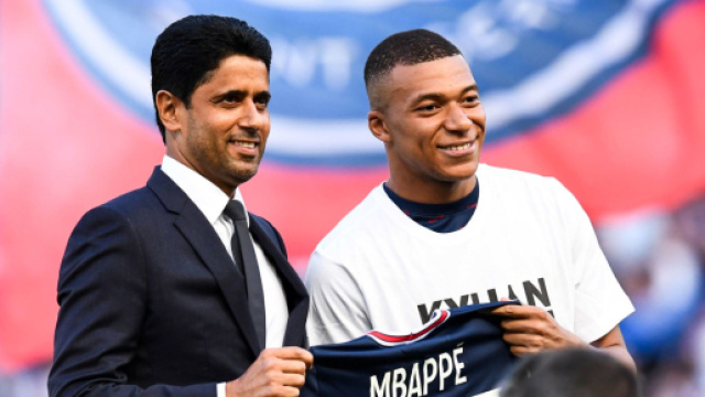 Kylian Mbappé prolongé au PSG jusqu'en 2025. (crédit Twitter)