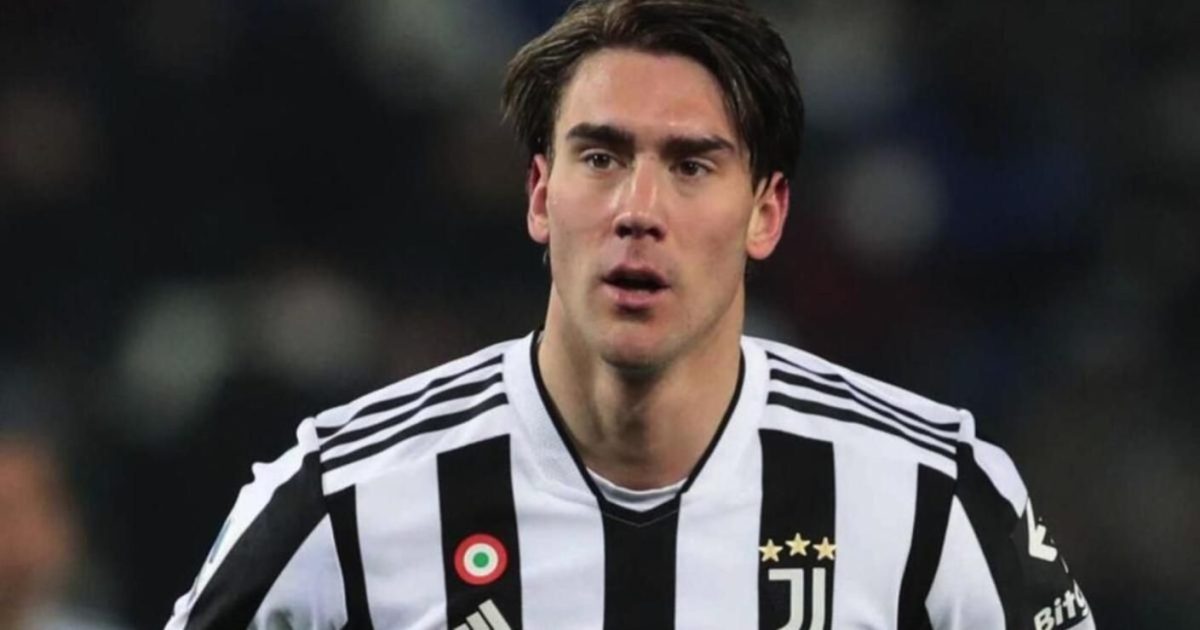 Juventus, infortunio agli addominali per Vlahovic si curerà per