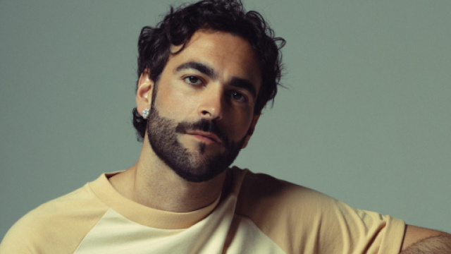 Amici 21 spoiler del 7 maggio: Mengoni canterà durante la semifinale.