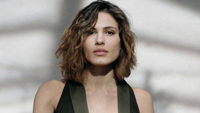 Giulia Vecchio: l'attrice è nata in Puglia e ha 30 anni.