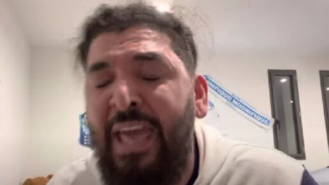 'T'es Germain en plus grand' Mohamed Henni détruit Milik et le mur de sa maison (capture YouTube)