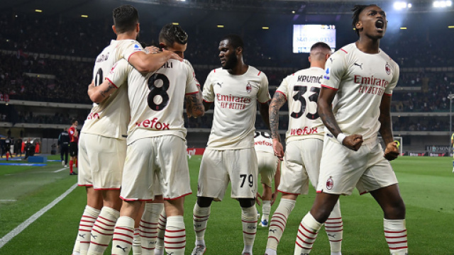 Il Milan torna in testa grazie alla rimonta a Verona - foto di: acmilan.com