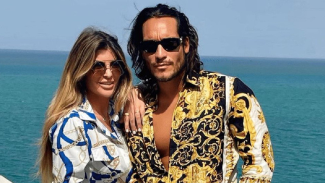 Mélanight frappée par Romain Benn pendant leur relation amoureuse, Nabil El Moudni dévoile des photos choquantes.