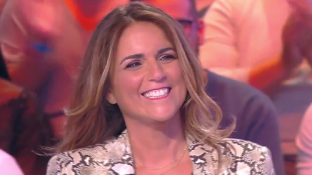 Valérie Bénaïm sur le plateau de TPMP, présentée par Cyril Hanouna. Source : capture d’écran C8.