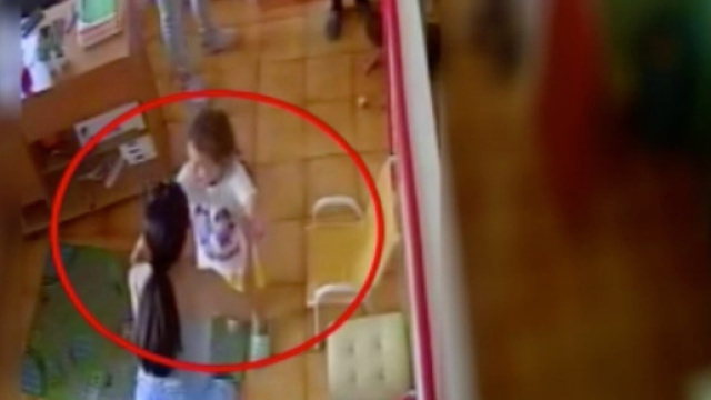 Elena Del Pozzo: l'autopsia ha stabilito che &egrave; stata uccisa con 11 coltellate dopo un'ora dal pasto fatto a scuola.