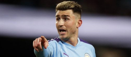 Calciomercato Juve, idea Laporte per la difesa.