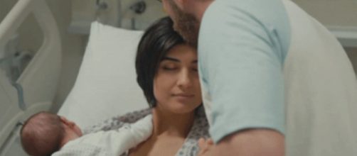 Cesur ve Guzel, trame turche: Suhan esce dal coma dando alla luce suo figlio .