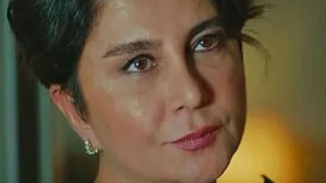 Cesur ve Guzel, spoiler finali: Tahsin dice a Mihriban di essere stato forzato a lasciarla.