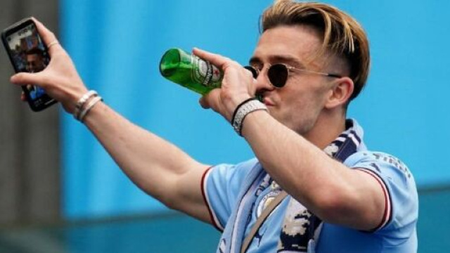 Jack Grealish claque 100.000 euros en alcool et fait le buzz (capture YouTube)