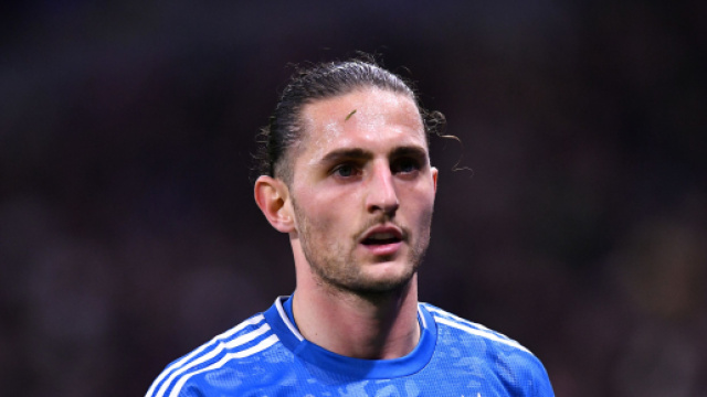 Juve, possibile offerta dello United per Rabiot.