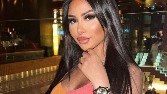 Maeva Ghennam parle de sa chirurgie ratée - Source : Instagram