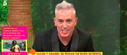 Kiko Hernández ha reprochado las imágenes de Anabel Pantoja y Yulen en 'SV' (Captura de pantalla de Telecinco)
