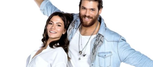 Demet Ozdemir annulla le nozze con Oguzhan: secondo i fan c'entrerebbe Can Yaman.