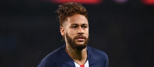 Neymar potrebbe trasferirsi alla Juve.