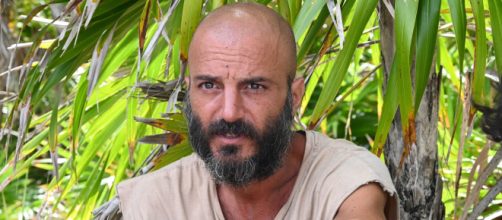 Isola dei famosi 2022, chi è Nicolas Vaporidis: l'attore ha 40 anni.