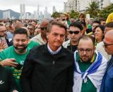 Bolsonaro mostra irritação com apoiador durante evento em SC (Alan Santos/PR)