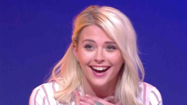 Kelly Vedovelli dans l’émission de Cyril Hanouna TPMP. Source : capture d’écran C8.