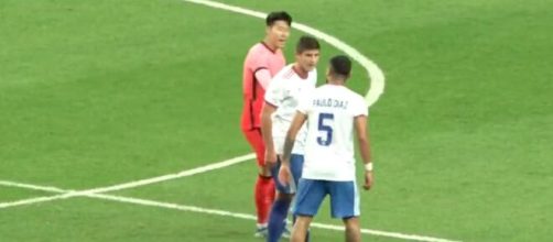Son auteur d'un geste magnifique lors du match entre la Corée du Sud et le Chili. (crédit Twitter)