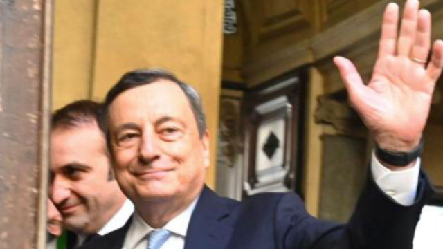 Bonus 200 euro forse a settembre ai precari esclusi, 150mila docenti e Ata nella scuola.