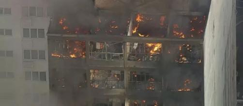 Prédio que iniciou incêndio em SP não tinha alvará dos bombeiros (Reprodução/TV Globo)