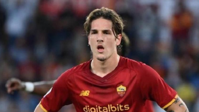 Niccol&ograve; Zaniolo potrebbe trasferirsi alla Juve.