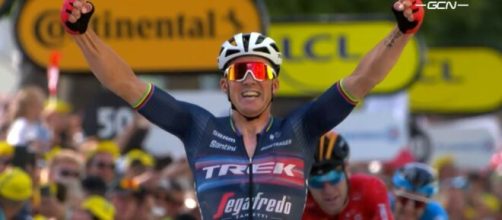 La vittoria di Mads Pedersen nella tappa di Sant'Etienne del Tour de France