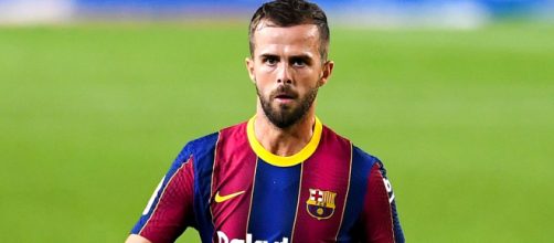 Calciomercato Milan, idea Pjanic per il centrocampo.