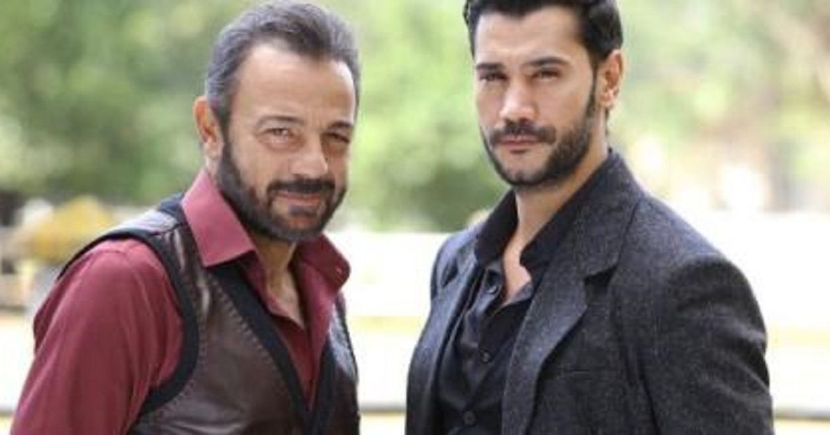 Terra amara, chi è Fekeli il vecchio boss diventerà il 'padrino' di Yilmaz Terra amara, chi è Fekeli il vecchio boss diventerà il 'padrino' di Yilmaz