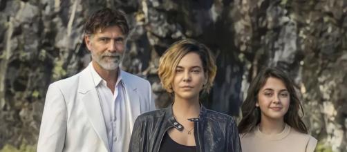 Reynaldo Gianecchini, Tainá Müller e Klara Castanho estão na segunda temporada de 'Bom dia, Verônica (Divulgação/Netflix)