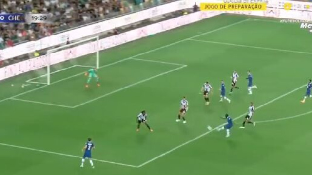 Kanté en feu face à l'Udinese ce samedi. (crédit Twitter)